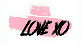 LOVE XO WOMEN’S CLOTHING