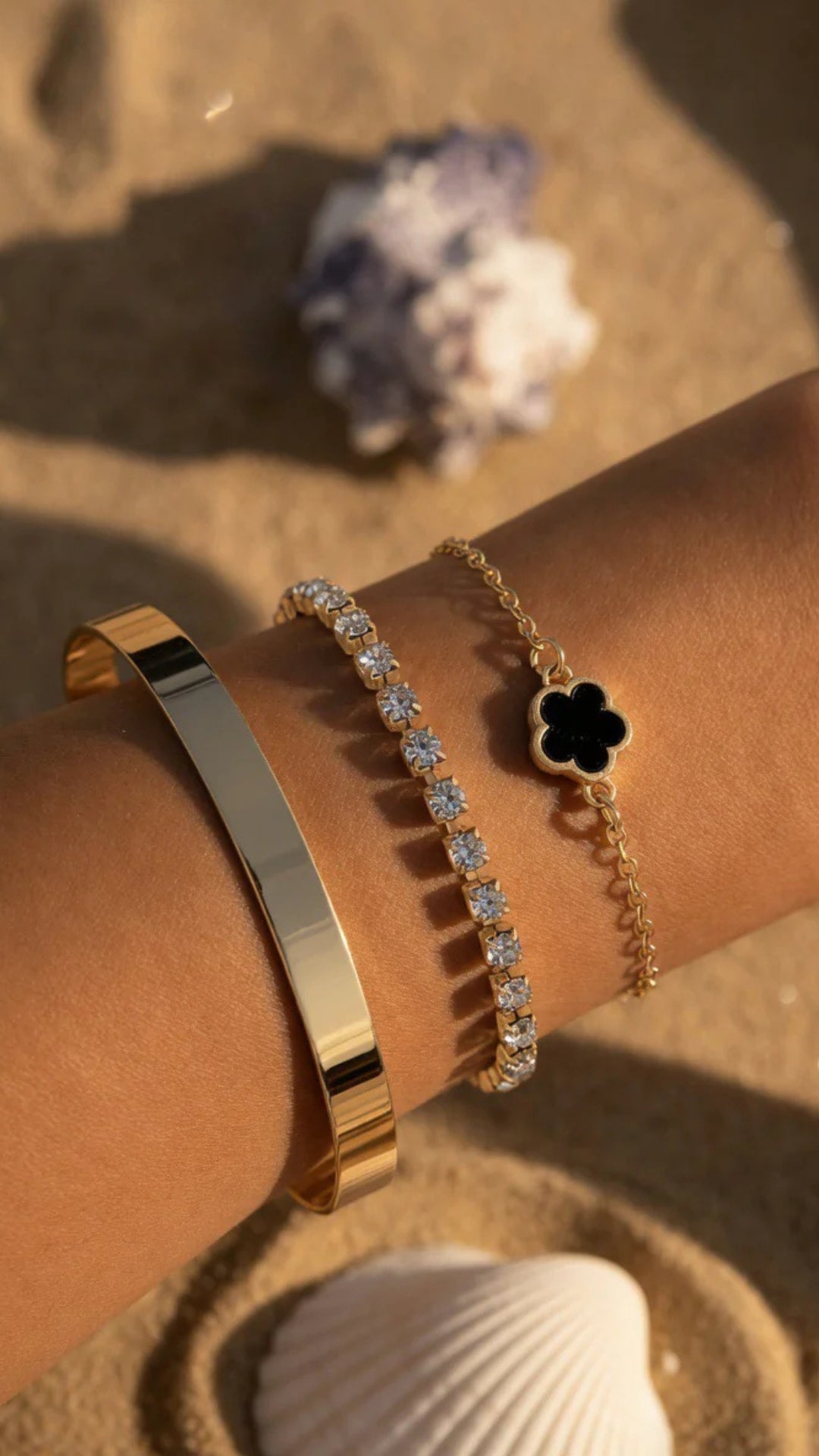 3/ Set Rhinestone Bracelet