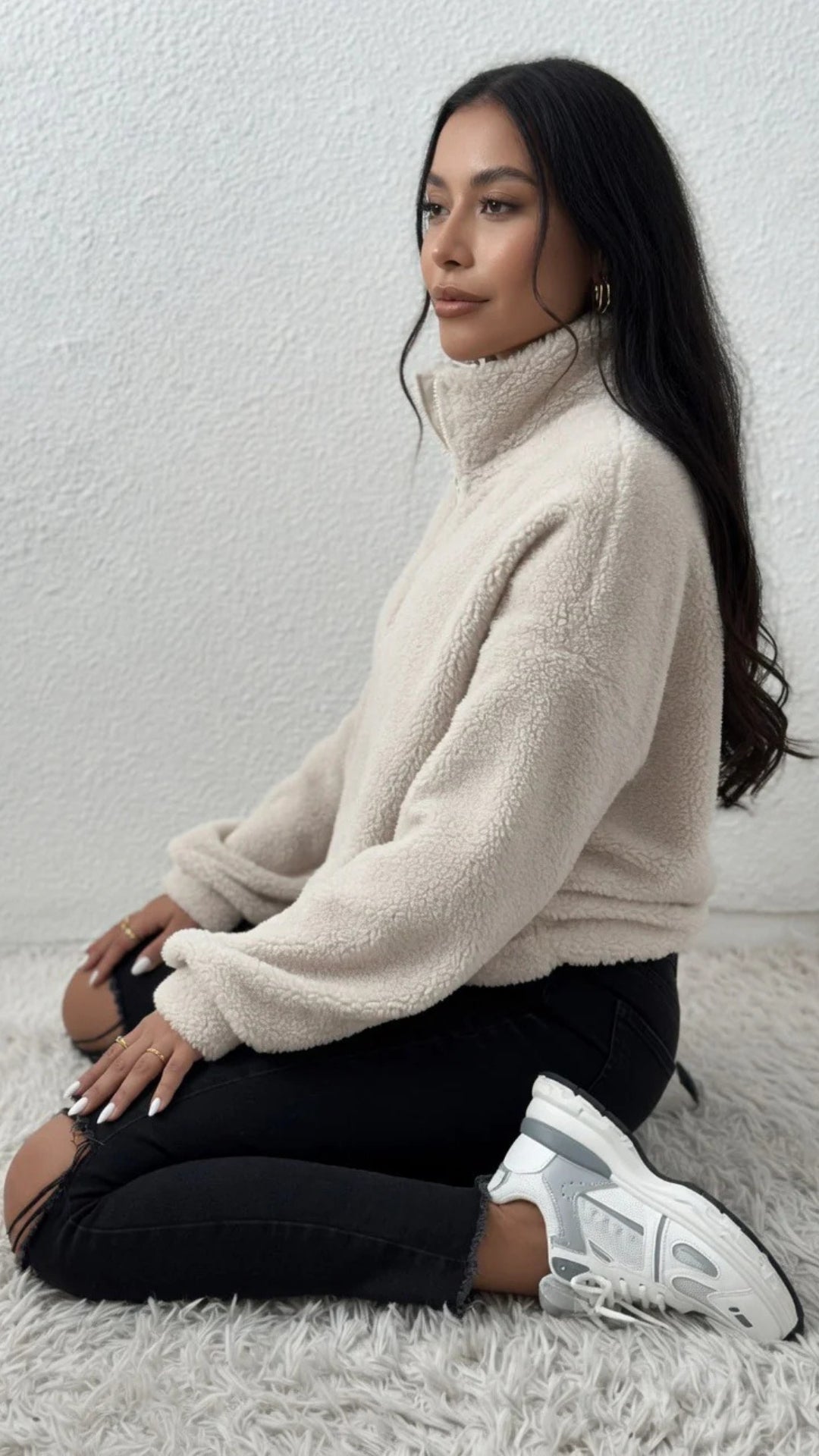 Fuzzy Zip Detail Sweatshirt
