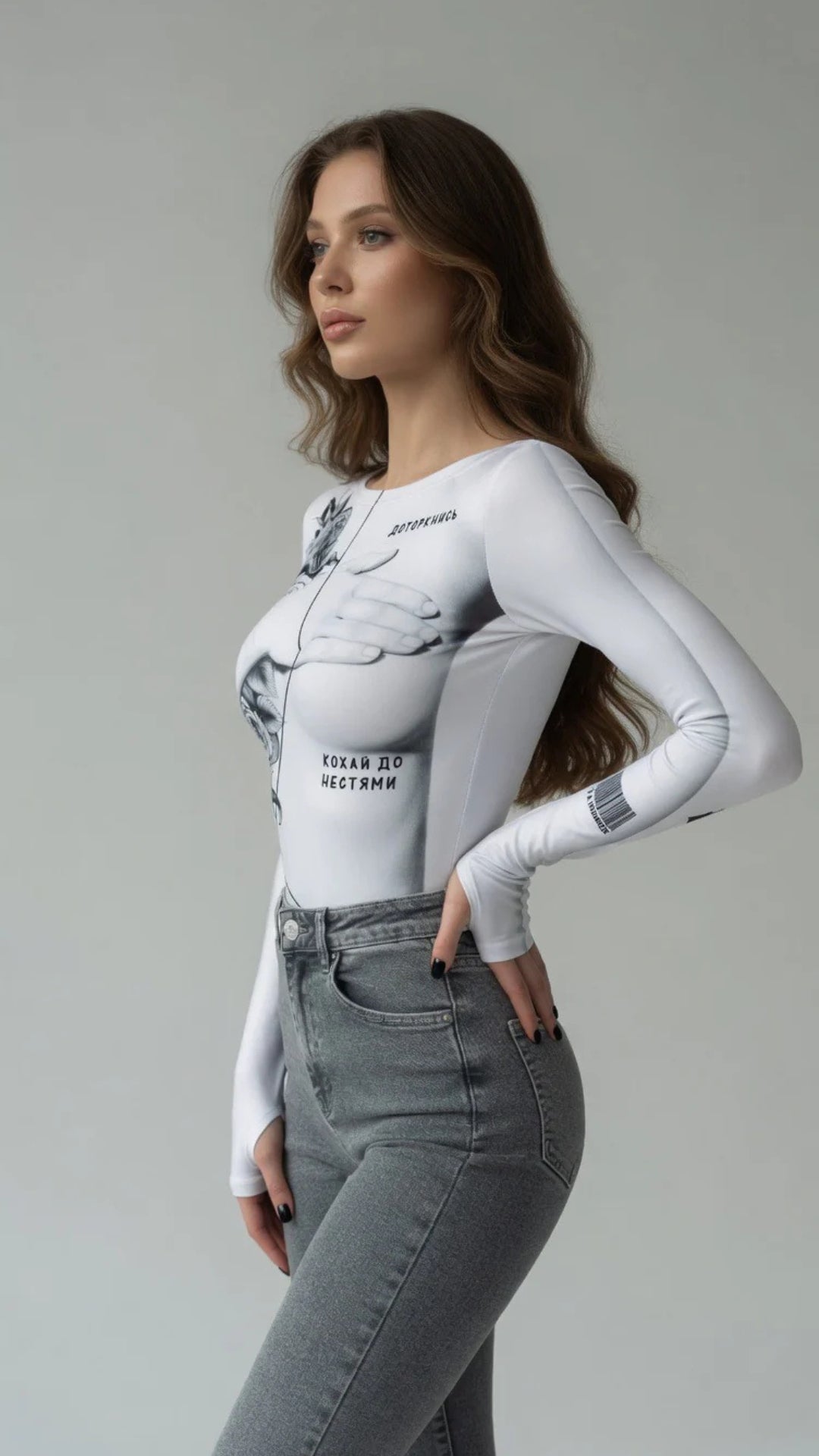 Printed Round Neck Long Sleeve Bodysuit