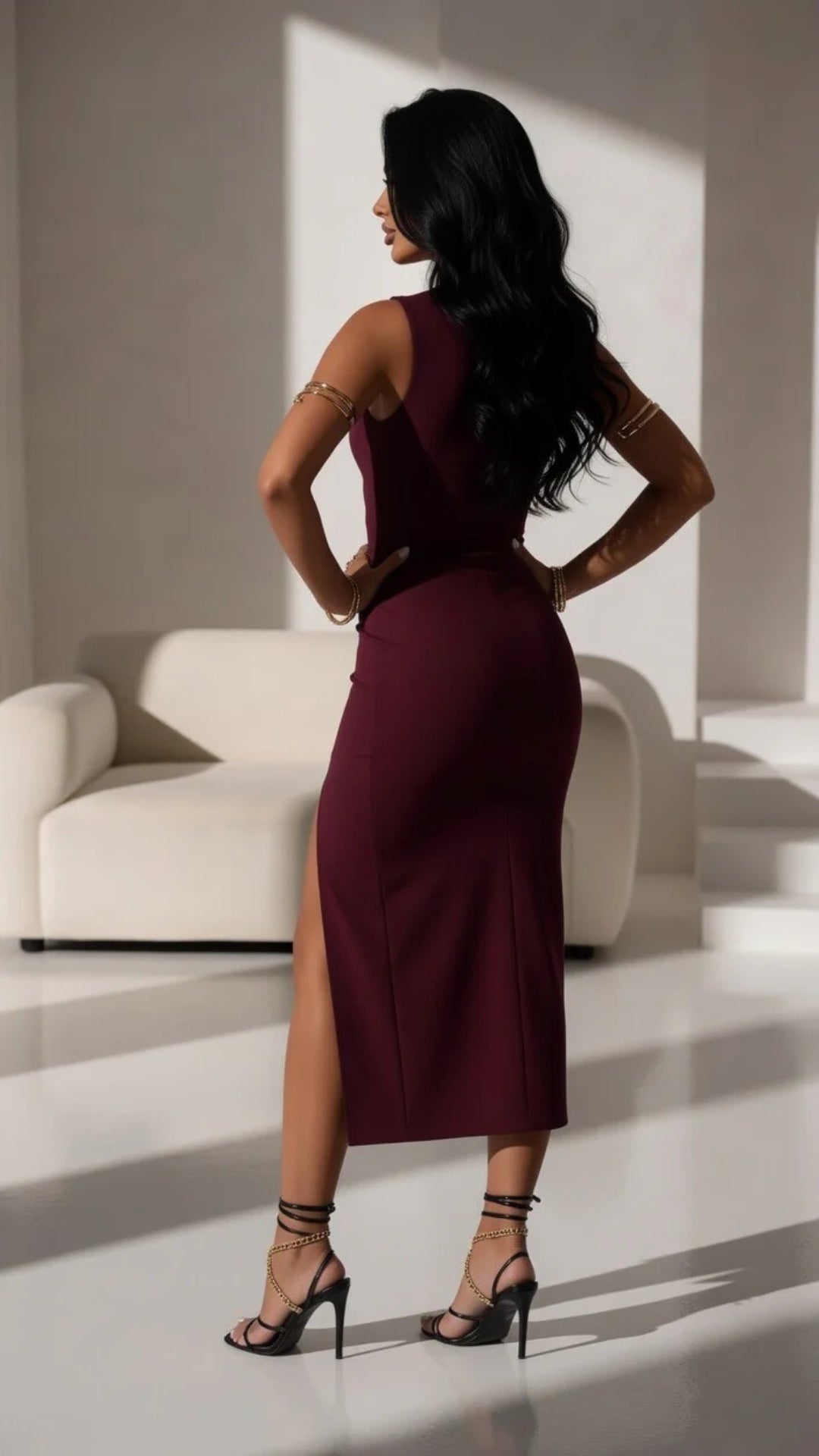 Twist-Knot Design Sleeveless Split Midi Dress