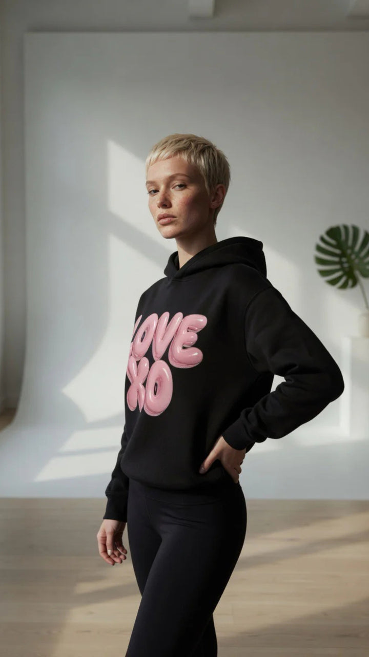 “Love XO” Balloon Letter Graphic Oversized Pullover Hoodie
